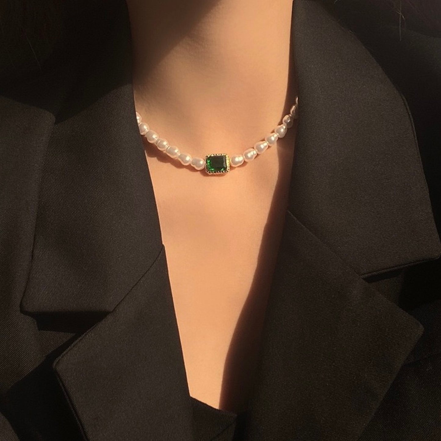 Vintage Style Emerald and Pearl Bead Necklace Choker | Handmade Green Emerald Necklace