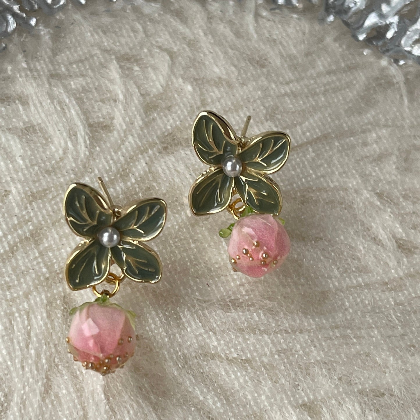 Y2K Cute Pink Strawberry Green Leaf Earrings - Creative 3D Miniature Earrings