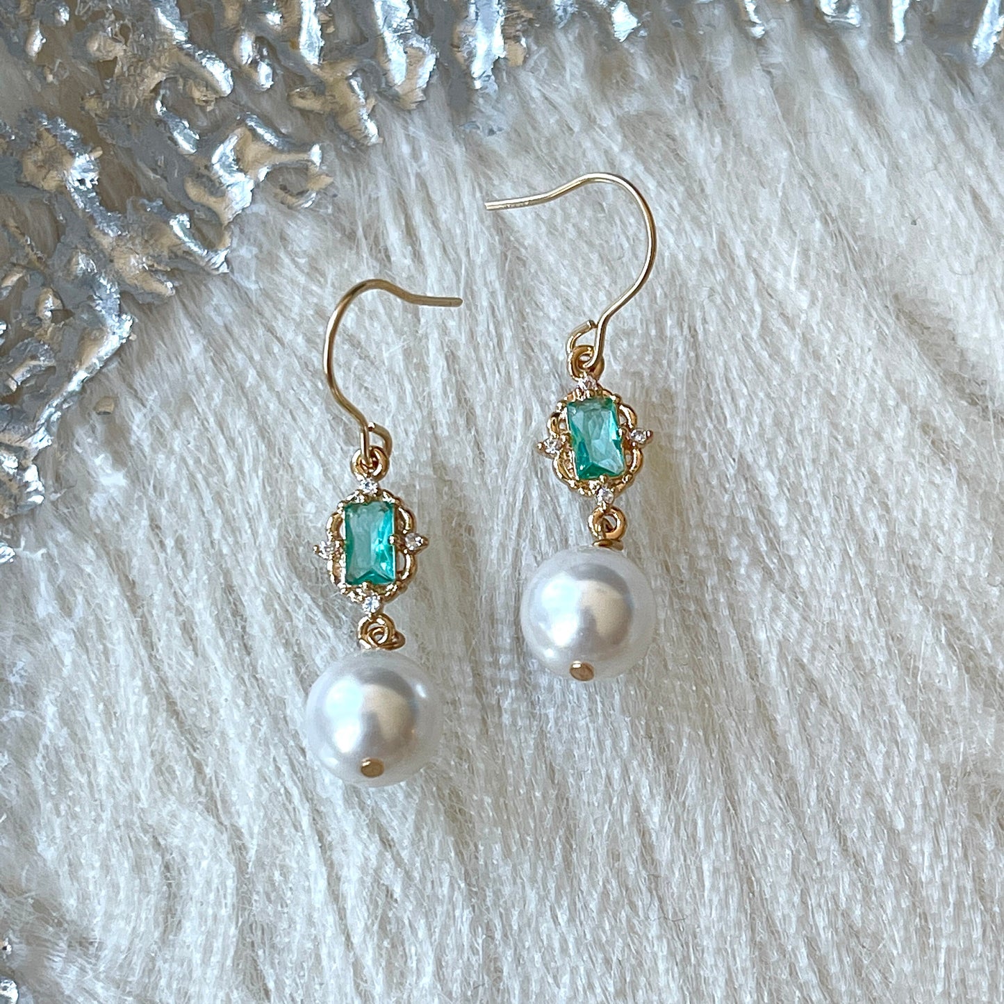 Ivory Pearl Aqua Green Drop Earrings - Aquamarine Wedding Bridesmaid Dainty Earrings Gift