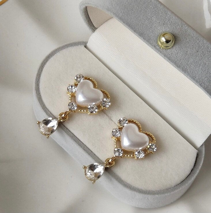 Romantic Pearl Heart Teardrop Earrings - Gold Lace Heart Dangle Earrings