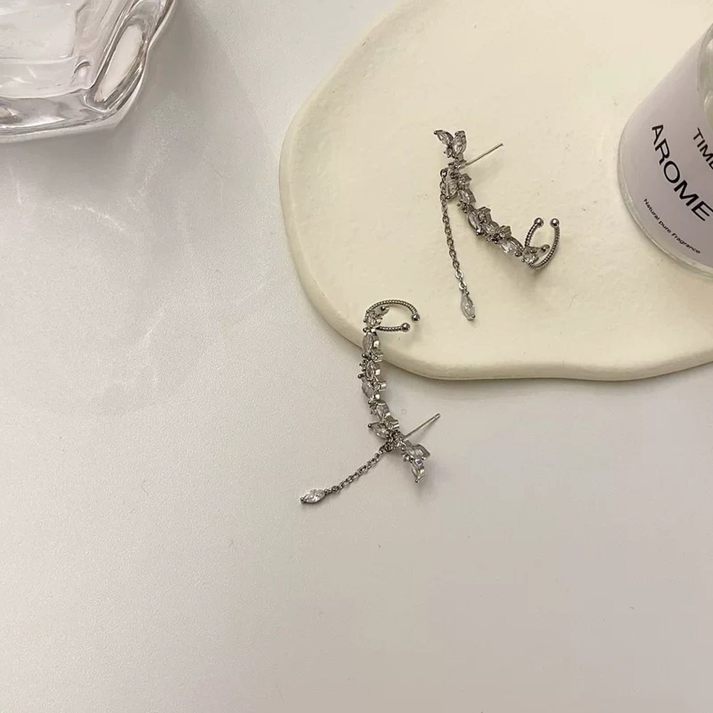 Silver lvy vine cuff climber, Dainty ear cuff wrap, Dangly drop Cz ear crawler, Minimalist conch ear cuff, Handmade delicate silver earrings