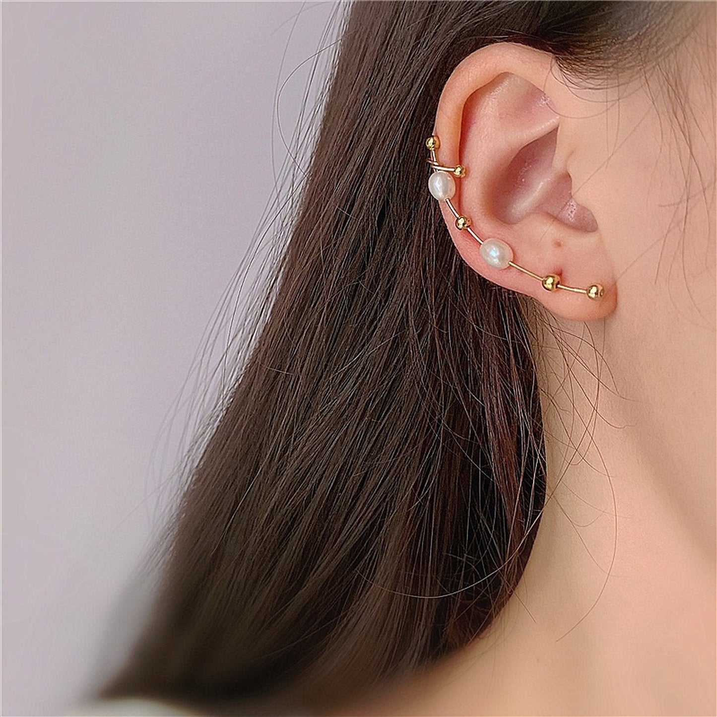 Dainty Natural Pearl Ear Crawler Climber | Minimalist Gold Vine Ear Wrap