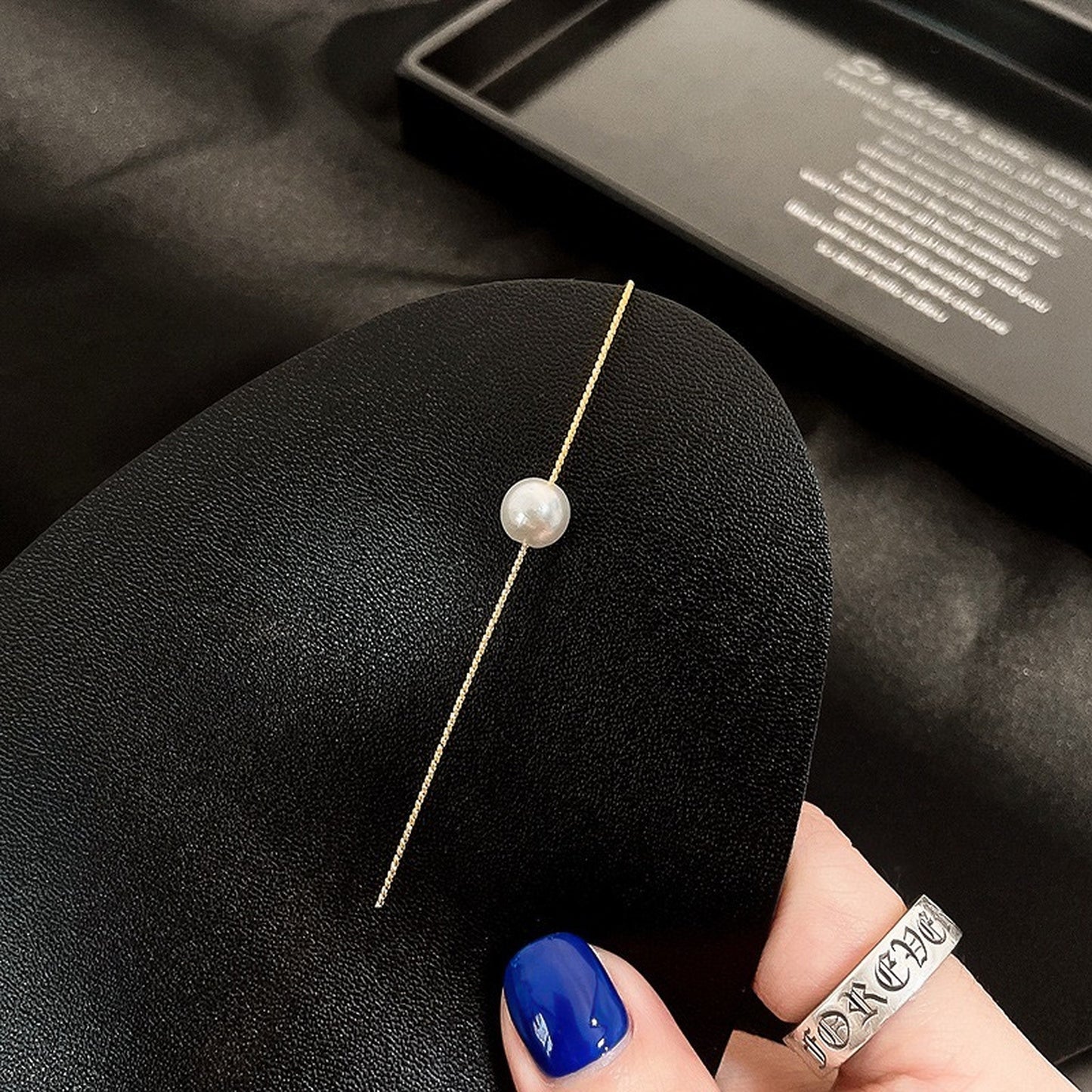Pearl piercing ear cuff wrap, Gold hook ear cuff crawler, Pearl spurs earcuff , Ear wrap climber hook earrings, Spurs ear cuff, ear clip pin