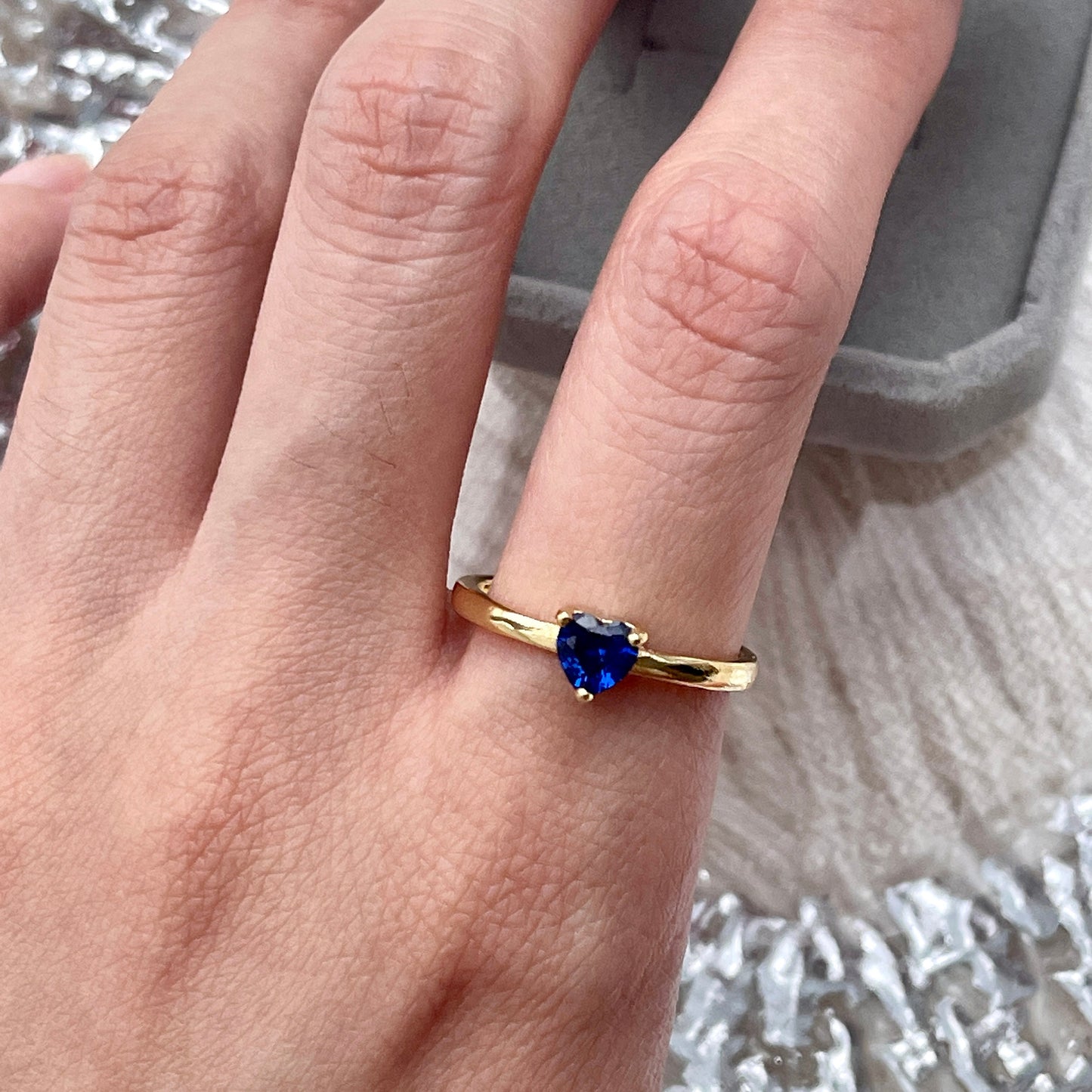 Minimalist heart shaped sapphire gold ring, Blue gemstone solitaire ring, Royal blue birthstone ring, Dainty rings, Handmade delicate gift