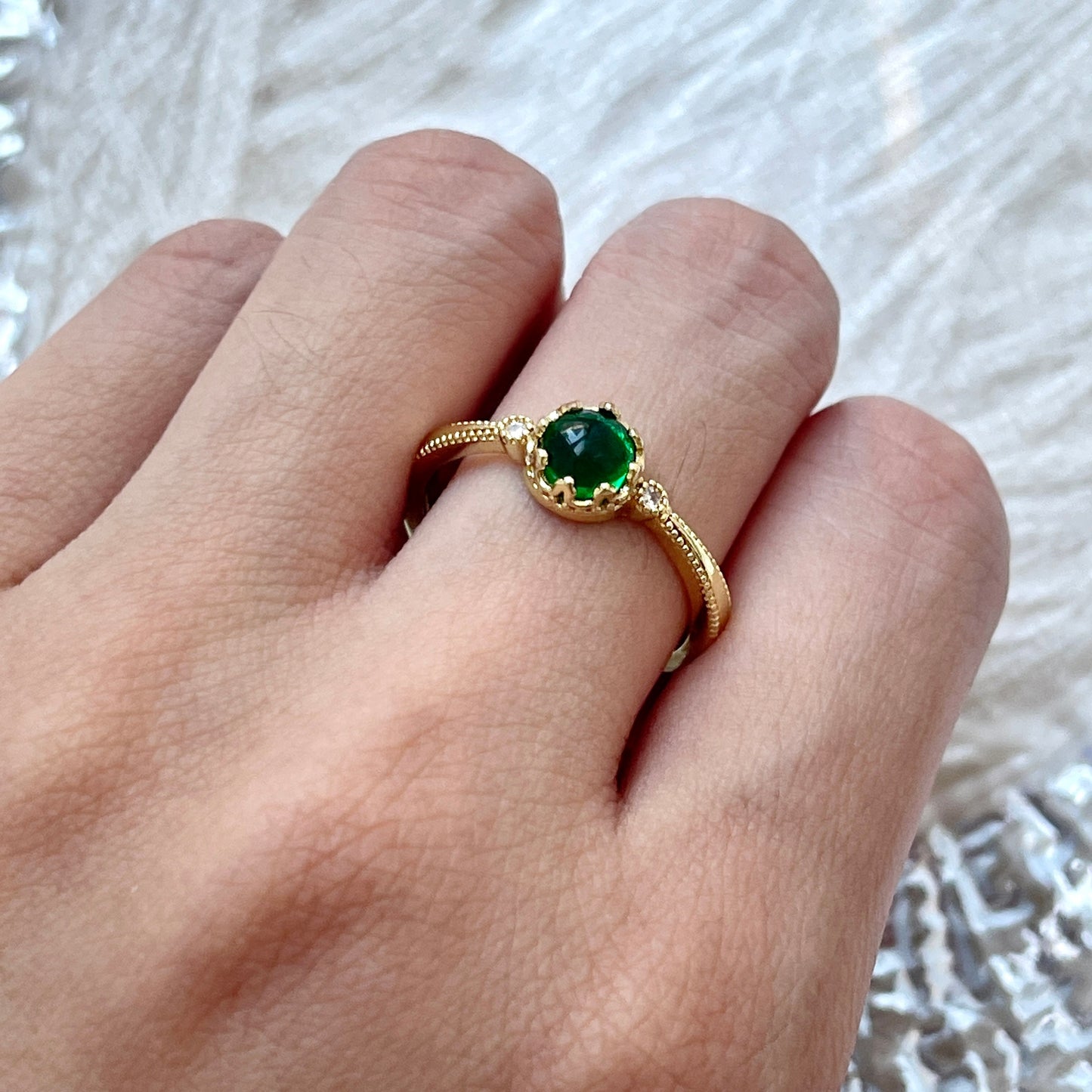 Handmade emerald gold ring, Green emerald lace ring, Multi-stone minimalist ring, Round emerald ring, Vintage emerald cz ring, Delicate Gift