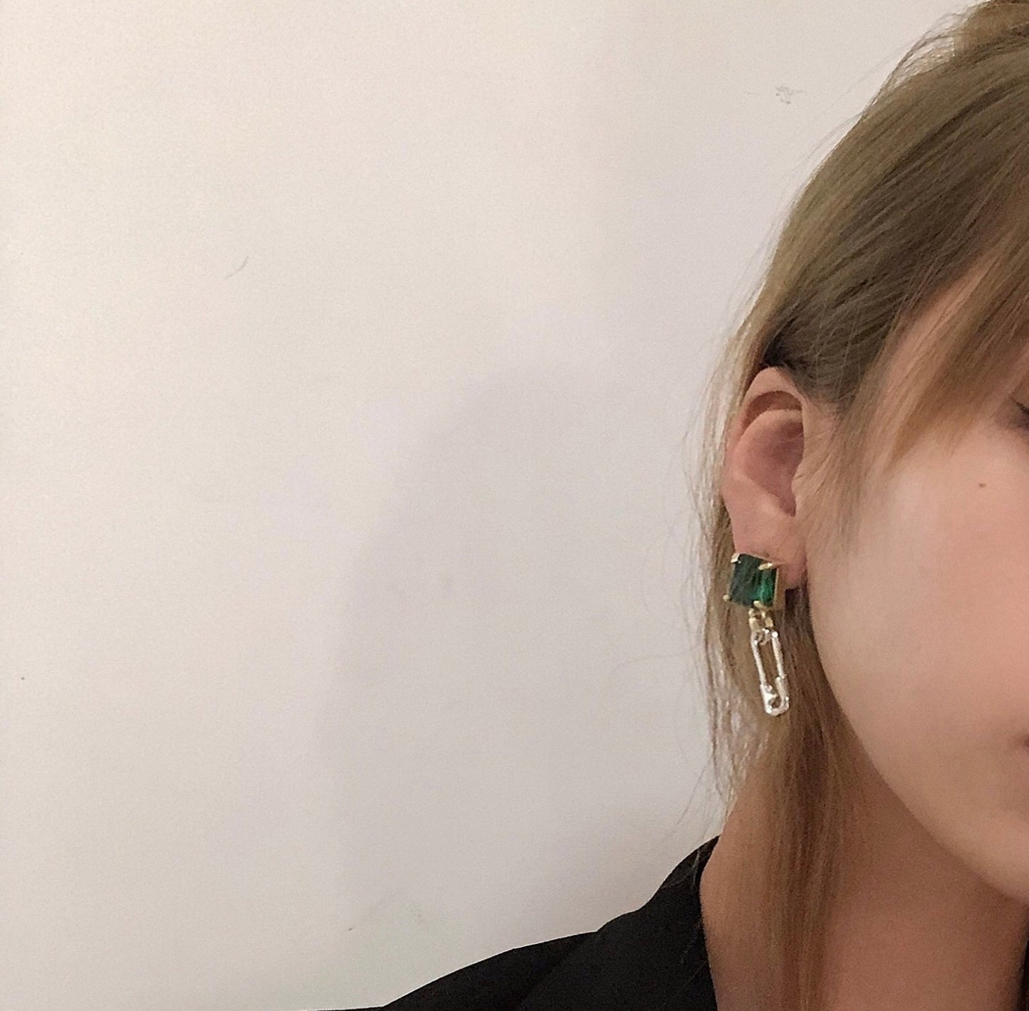 Emerald green silver earrings, Pin earrings, Emerald statement dangle earrings, Silver clip on earrings, Unique art deco earrings, Gift idea