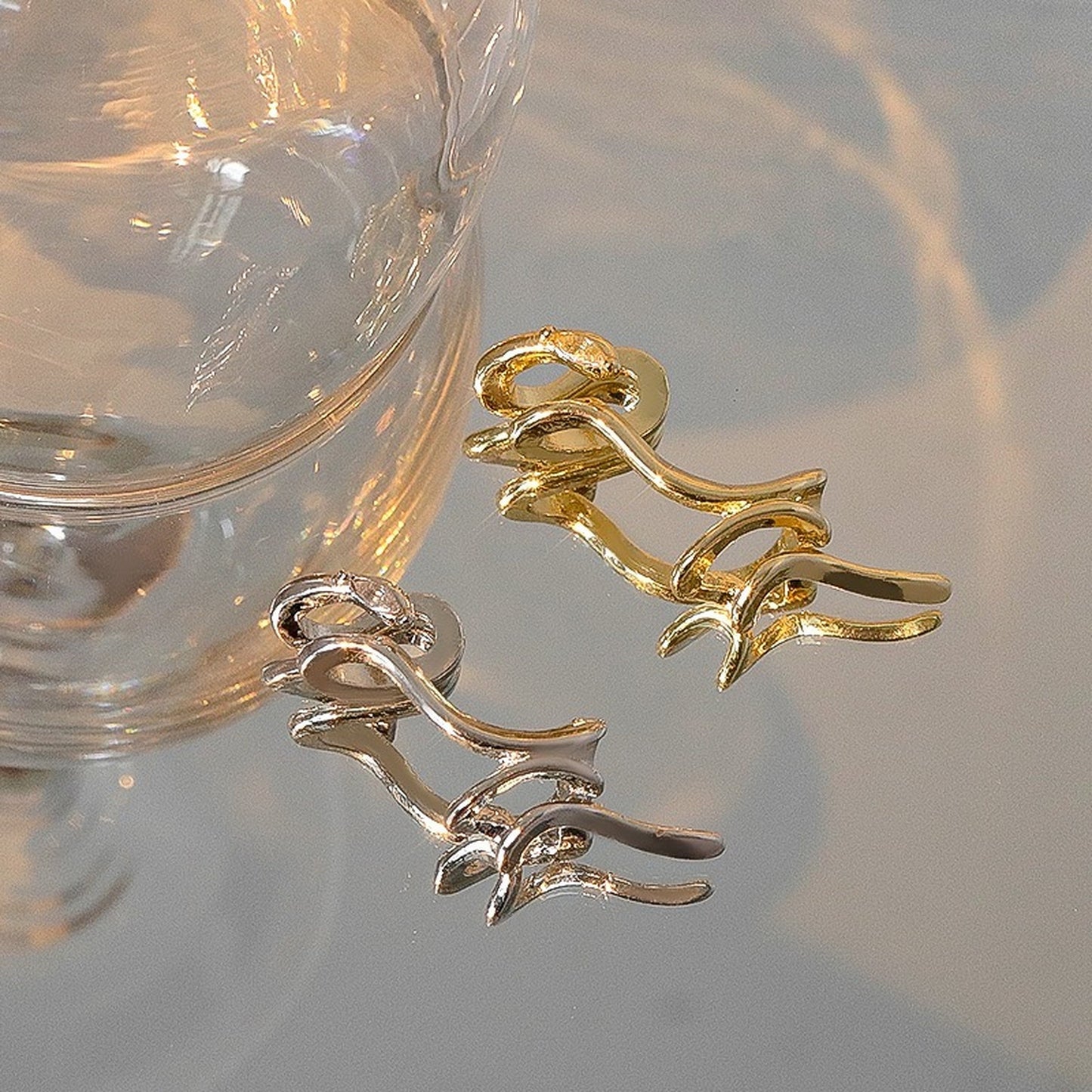 Wave curve ear climber crawler, Gothic snake earrings, No piercing cz ear cuff, Punk ear jewelry, Geometrical earrings, Helix ear vine wrap