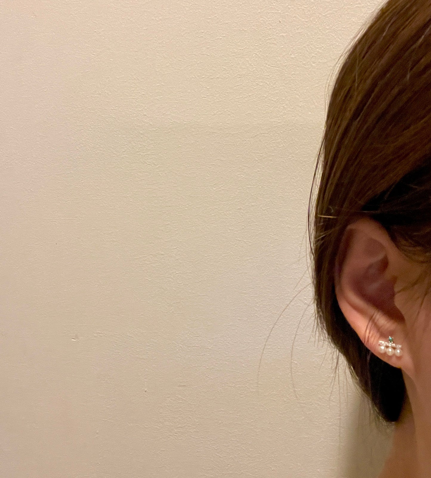 Dainty Green Emerald and Pearl Stud Earrings | Minimalism Emerald Pearl Ear Stud Climber