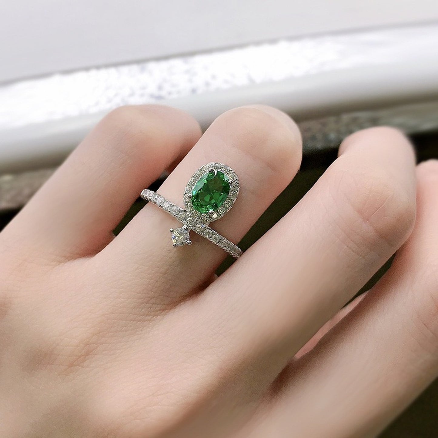 1 Carat Oval Emerald Simulant Engagement Ring | Green Emerald Silver Propose Anniversary Gift