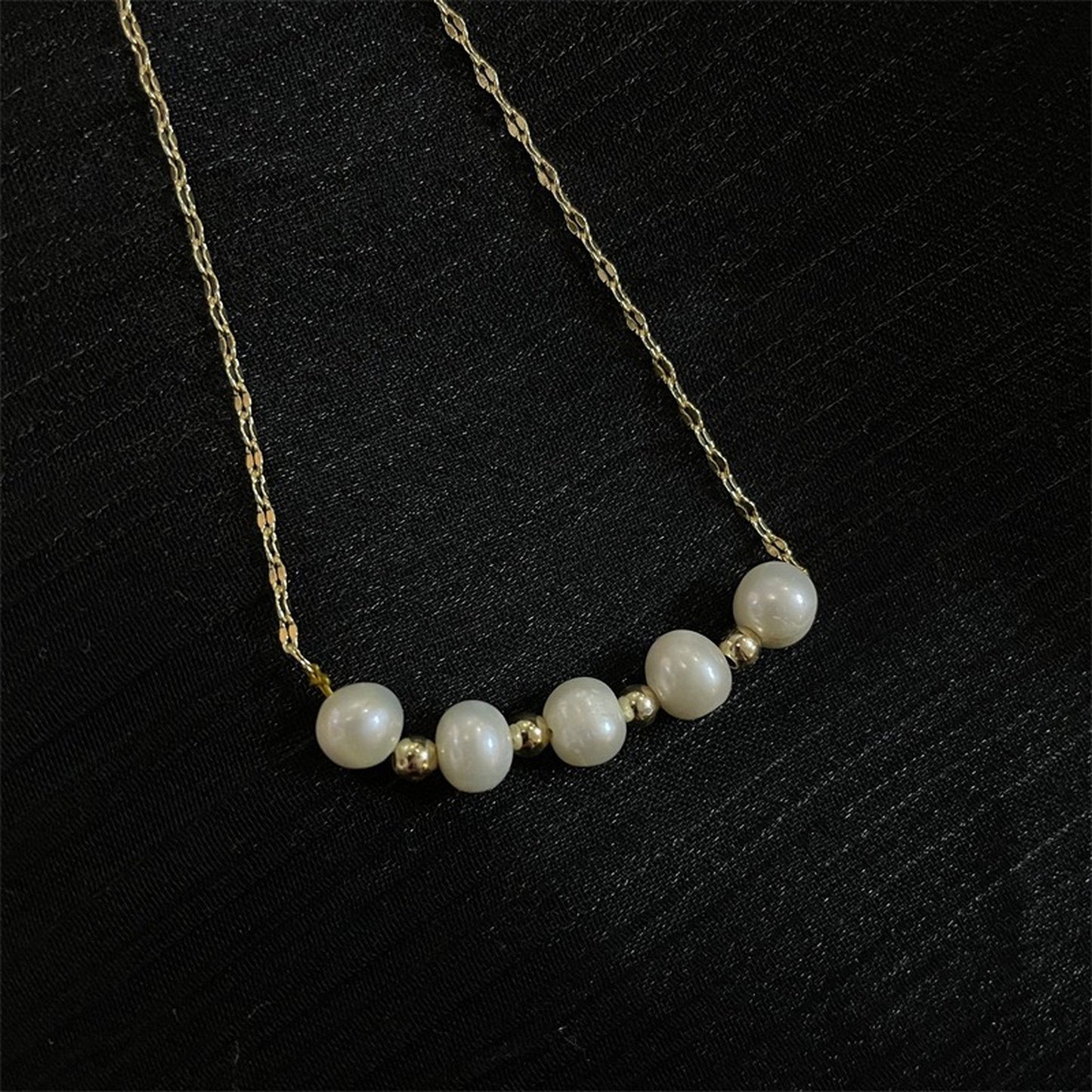 Natural Freshwater Pearl Layered Necklace, 14K Gold Curved Bar Chain Necklace, Minimalist Layer Necklace, Dainty Mirror Chain Necklace, Gift