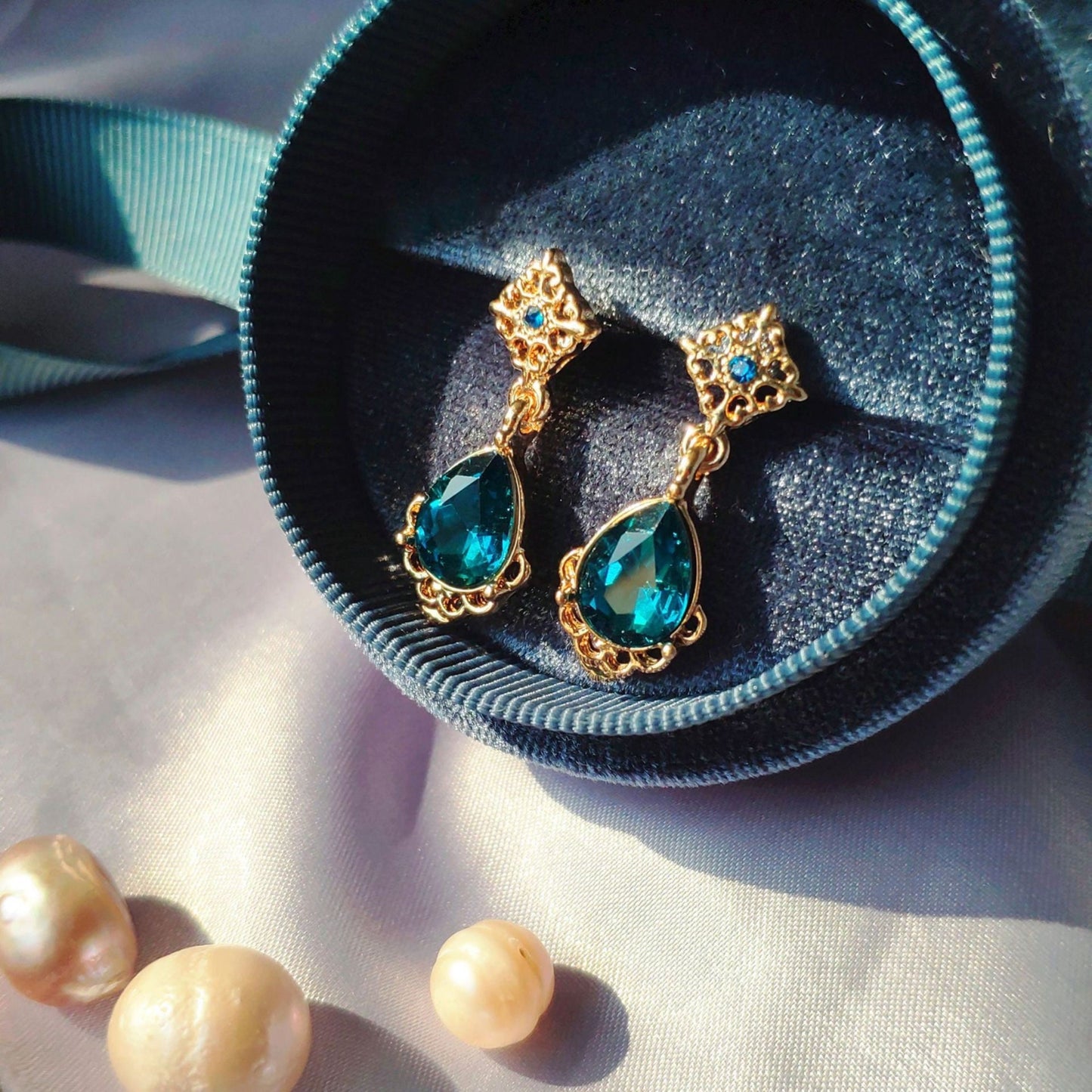 Teardrop blue sapphire earrings, Luxurious gold lace earrings, Wedding bridesmaid bridal blue earrings, Vintage style dainty gold earrings