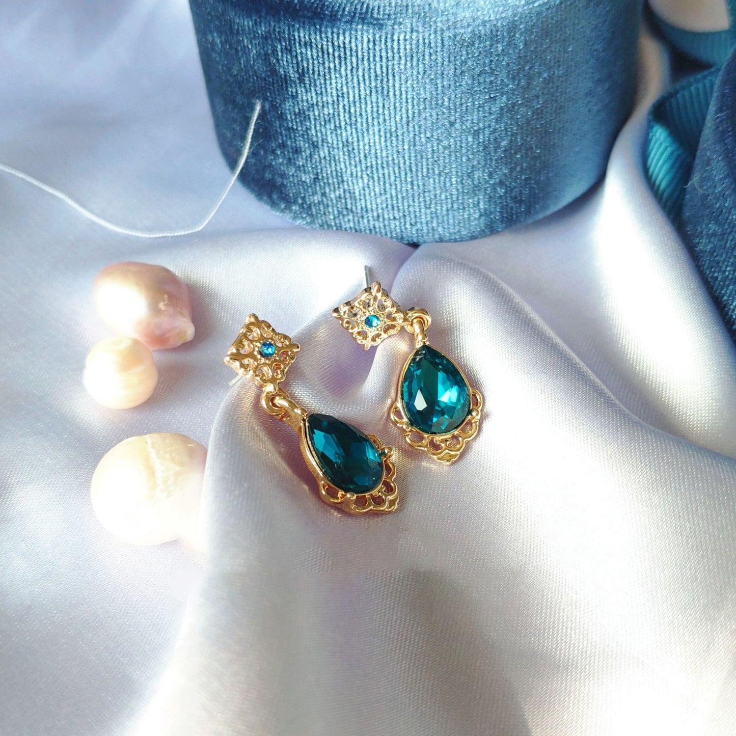 Teardrop blue sapphire earrings, Luxurious gold lace earrings, Wedding bridesmaid bridal blue earrings, Vintage style dainty gold earrings