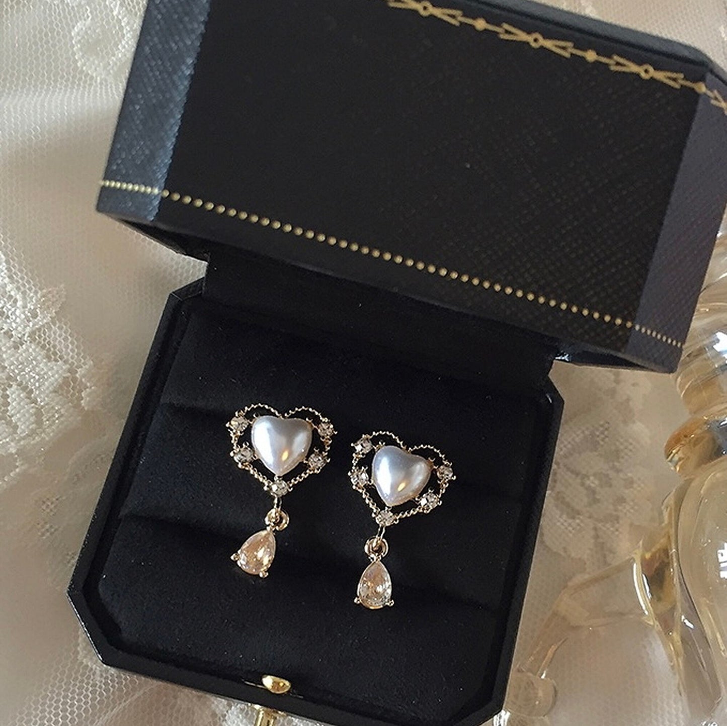 Romantic Pearl Heart Teardrop Earrings - Gold Lace Heart Dangle Earrings