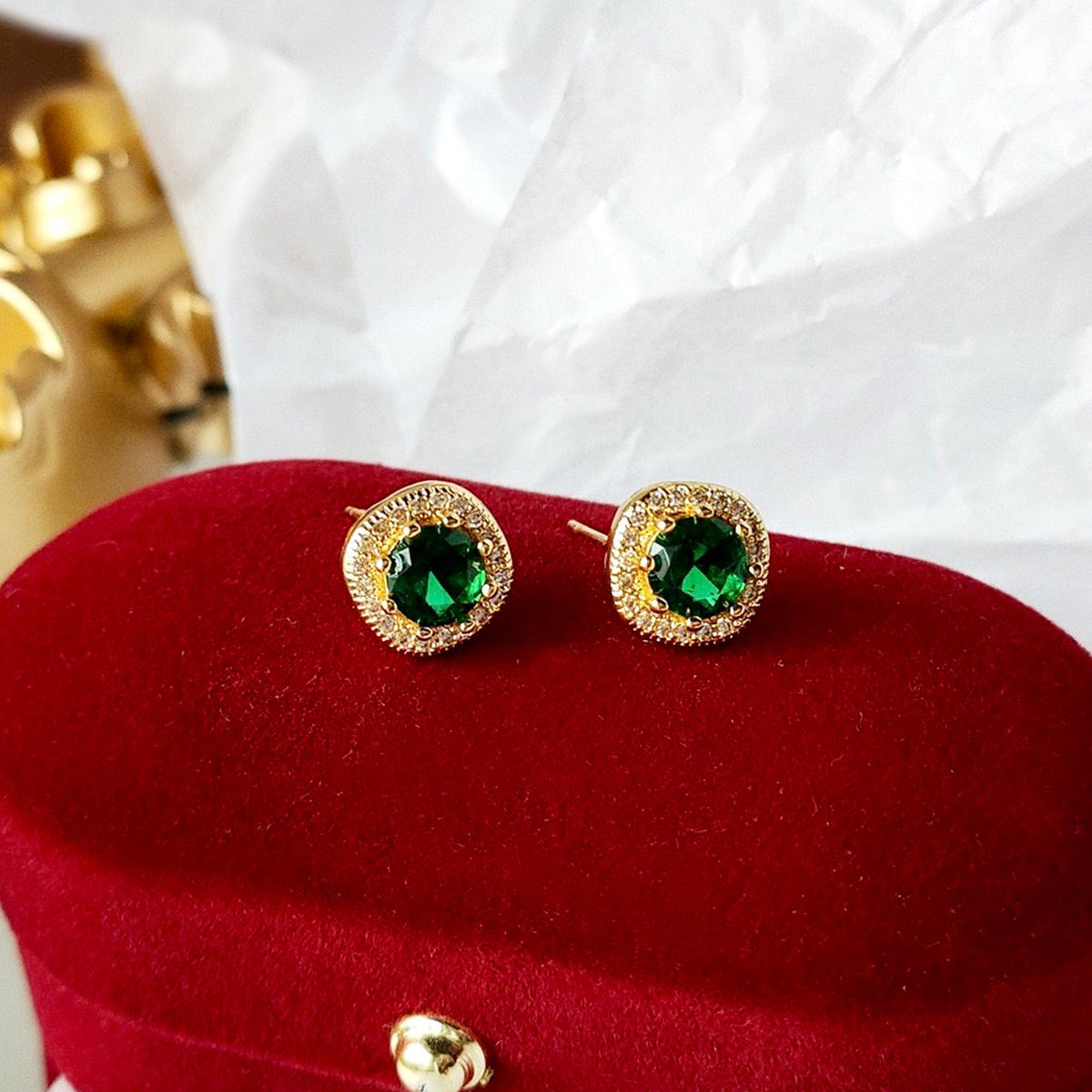 Minimalist Emerald Green Stud Earrings - Gold Lace Cushion Emerald Ear Stud Jackets