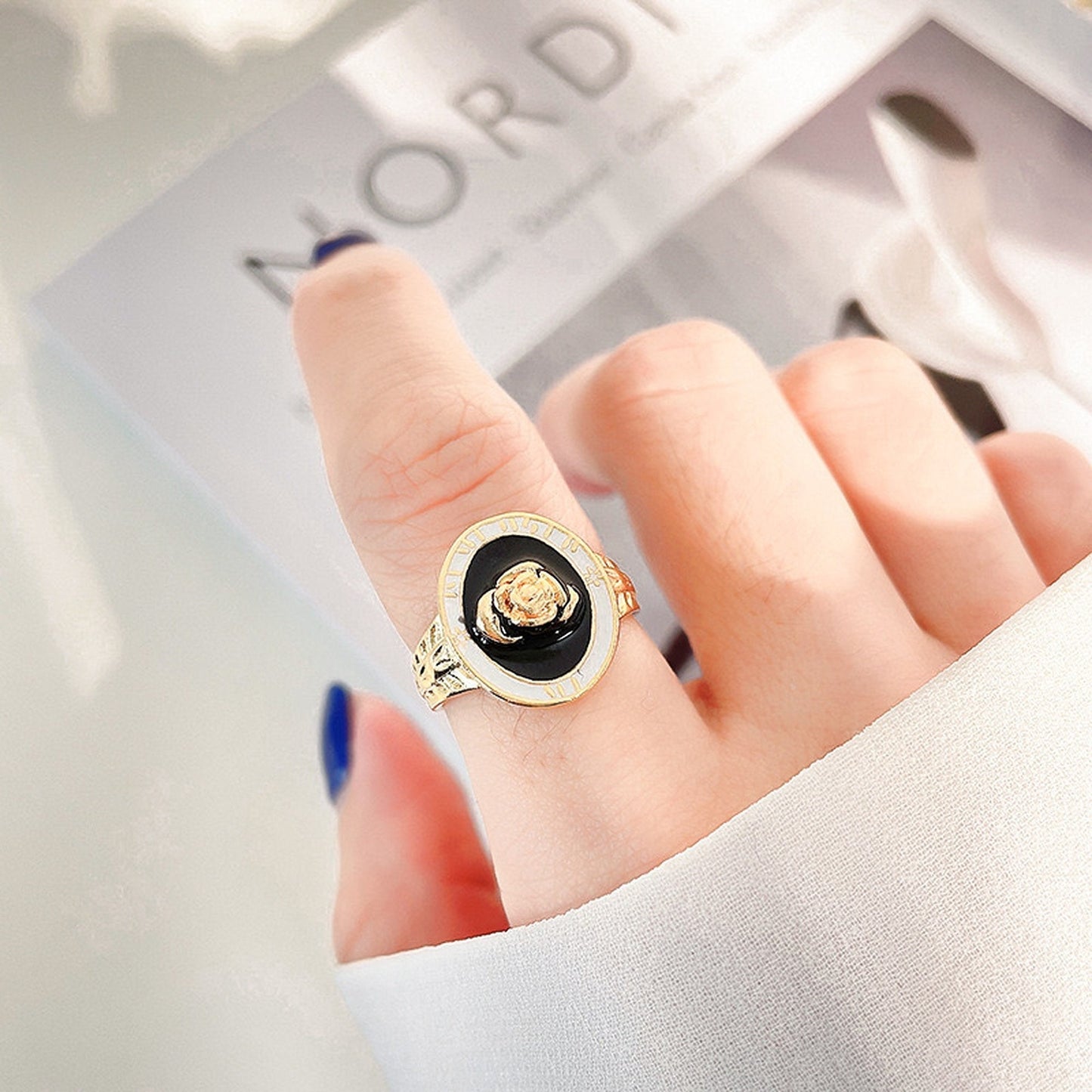 Gothic black signet ring, Engraved statement ring, Gold rose ring, Cameo ring, Chunky ring, Vintage antique ring, Enamel ring, Cocktail ring