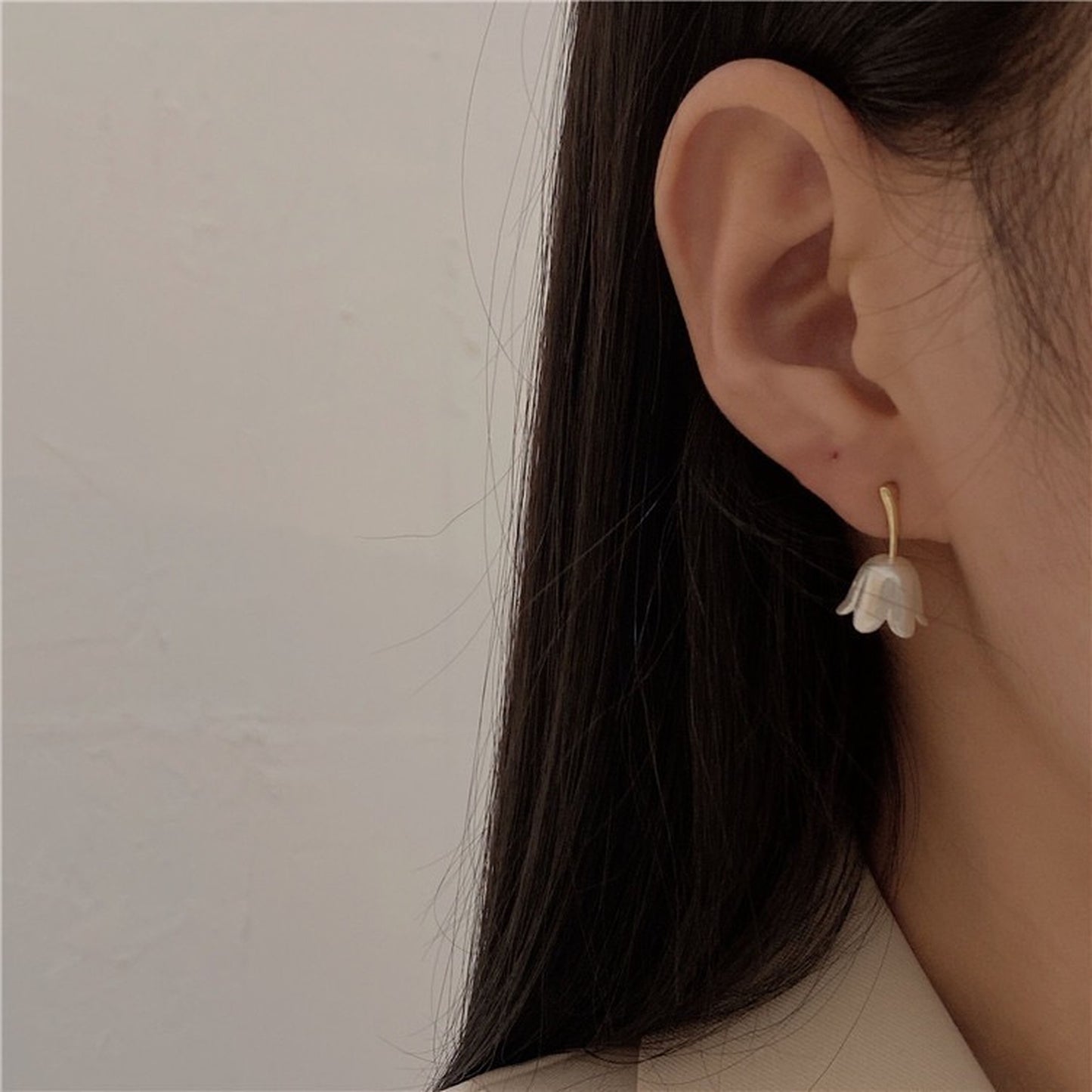 Dainty White Tulip Earrings - Dainty Floral Gold Earrings
