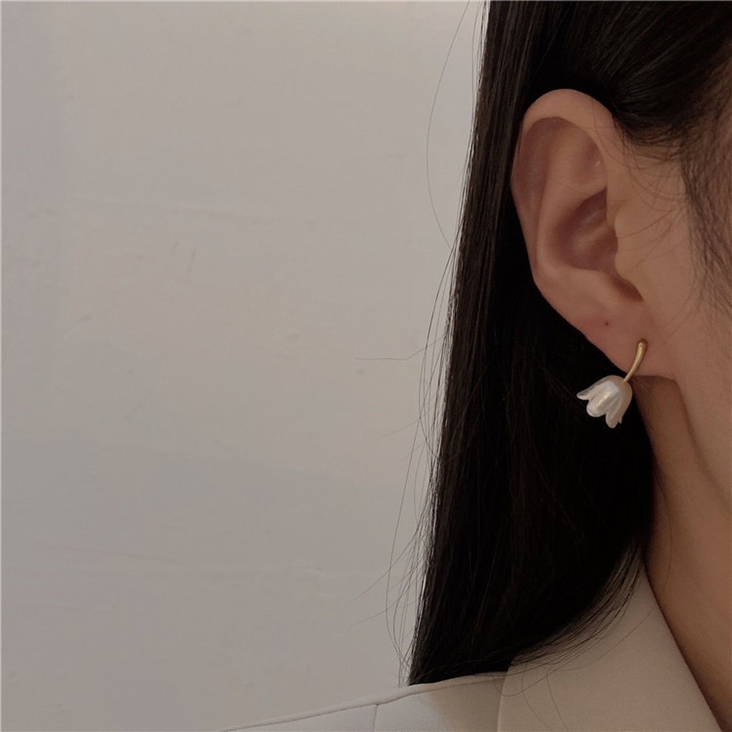 Dainty White Tulip Earrings - Dainty Floral Gold Earrings