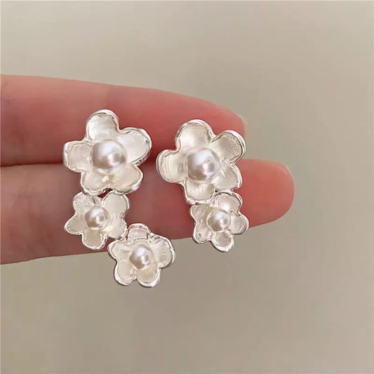 Unique Sakura Flower Cluster Asymmetric Ear Stud - White Pearl 3D Statement Earrings