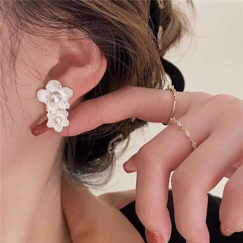 Unique Sakura Flower Cluster Asymmetric Ear Stud - White Pearl 3D Statement Earrings