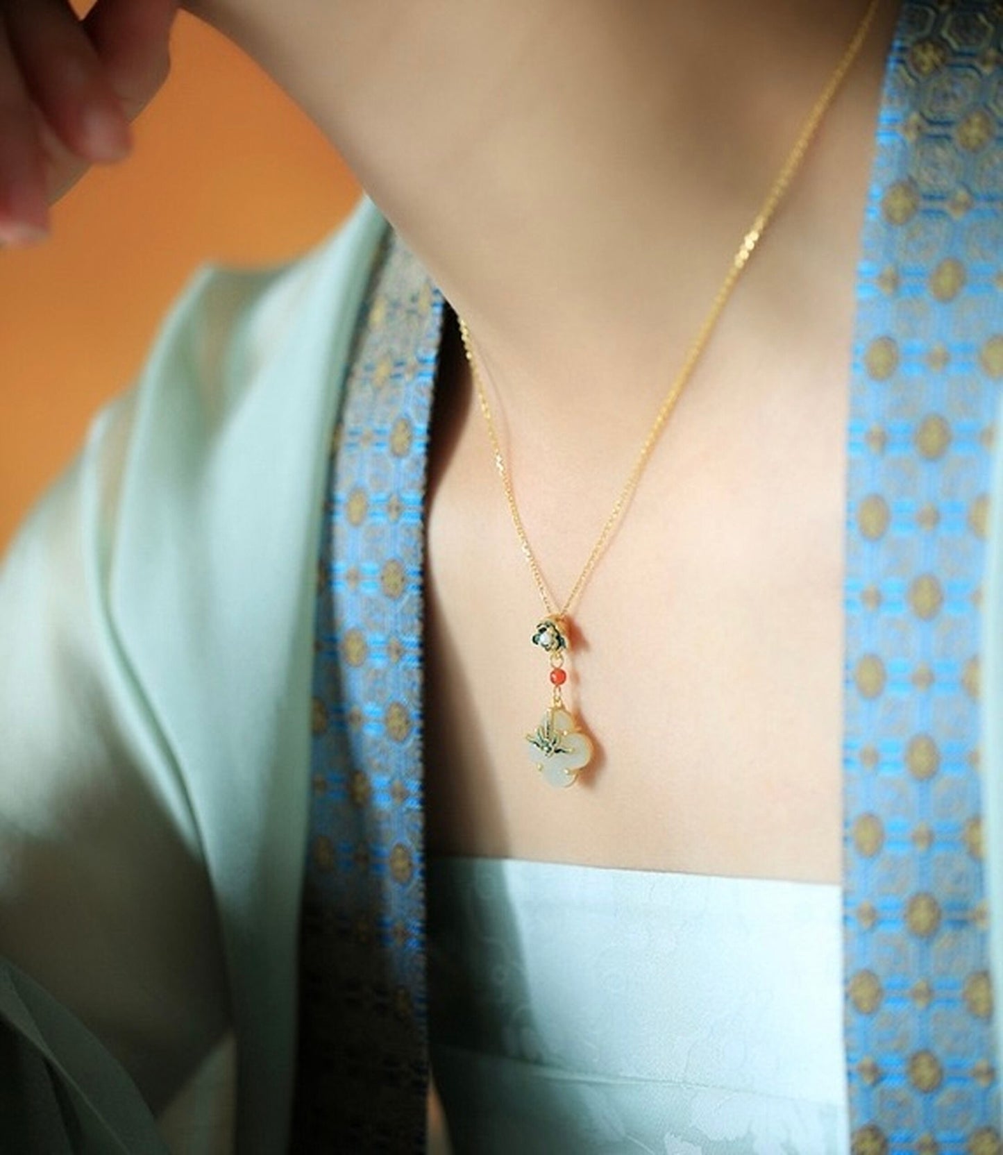 Jade necklace, Gold Jade Pendant, 14K gold lace necklace, Multicolor floral necklace, Four leaf clover necklace, Vintage style Gift for mom