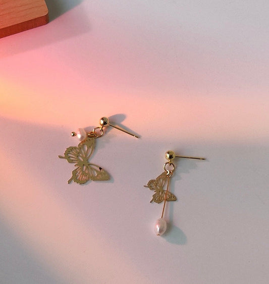 Golden Lace Butterfly Statement Earrings - Asymmetric Natural Pearl Dangle Earrings