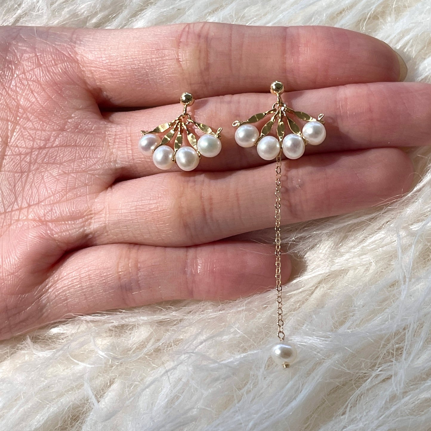 Mismatched fan shaped earrings, natural pearl earrings, 14K gold drop earrings, Asymmetric pearl earrings, handmade bridal wedding earrings