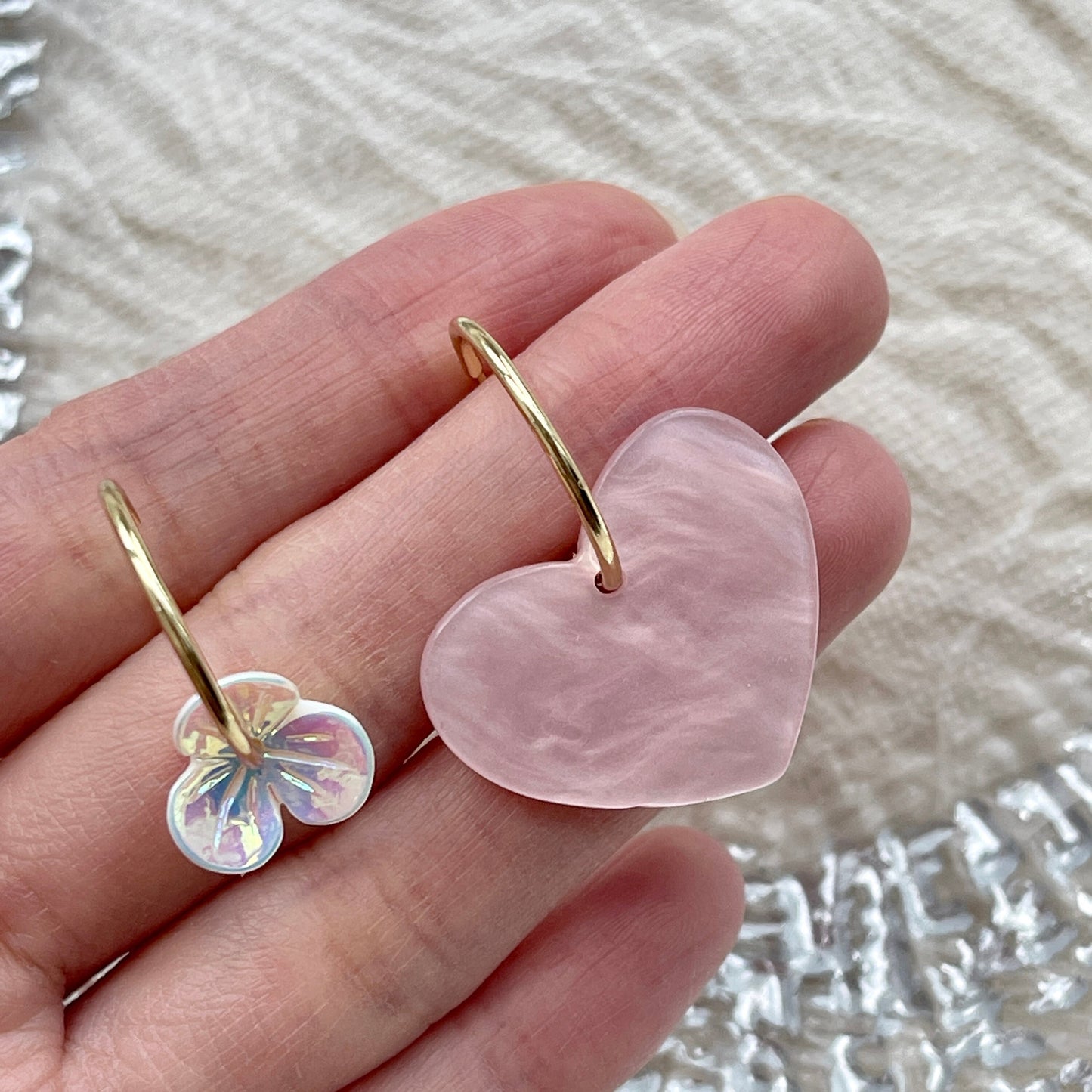 Lovely pink earrings, Dainty flower earrings, 14K gold hoop earrings, Mismatched earrings, Acrylic heart earrings, Y2K pastel dangle hoop
