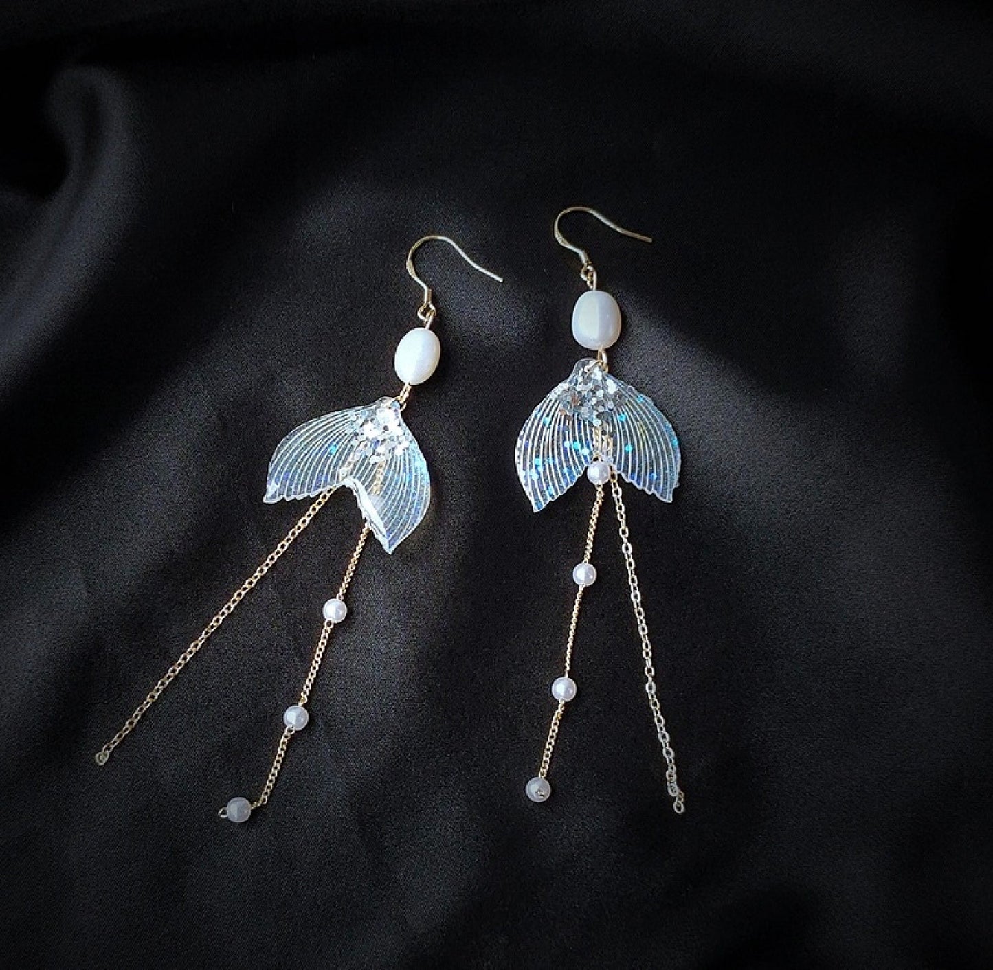 Handmade mermaid tail earrings, freshwater pearl long drop earrings, mermaid princess earrings, unique bridesmaid earrings,resin earrings