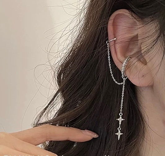 No piercing earrings, North star cuff earrings, Link chain dangle ear cuff, Silver star ear cuff, Helix cuff climbers, Punk style ear cuffs