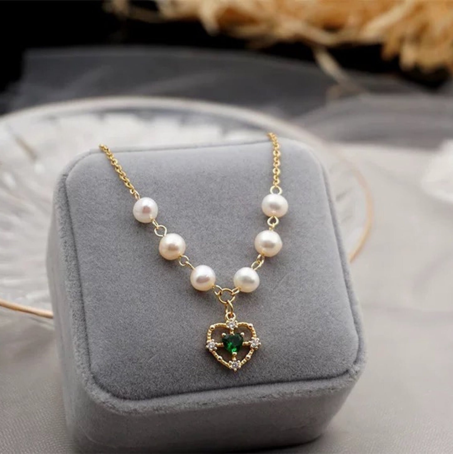 Emerald gold natural pearl necklace, Emerald pendant necklace, Dainty green emerald cz necklace, Bridesmaid wedding bridal necklace gifts