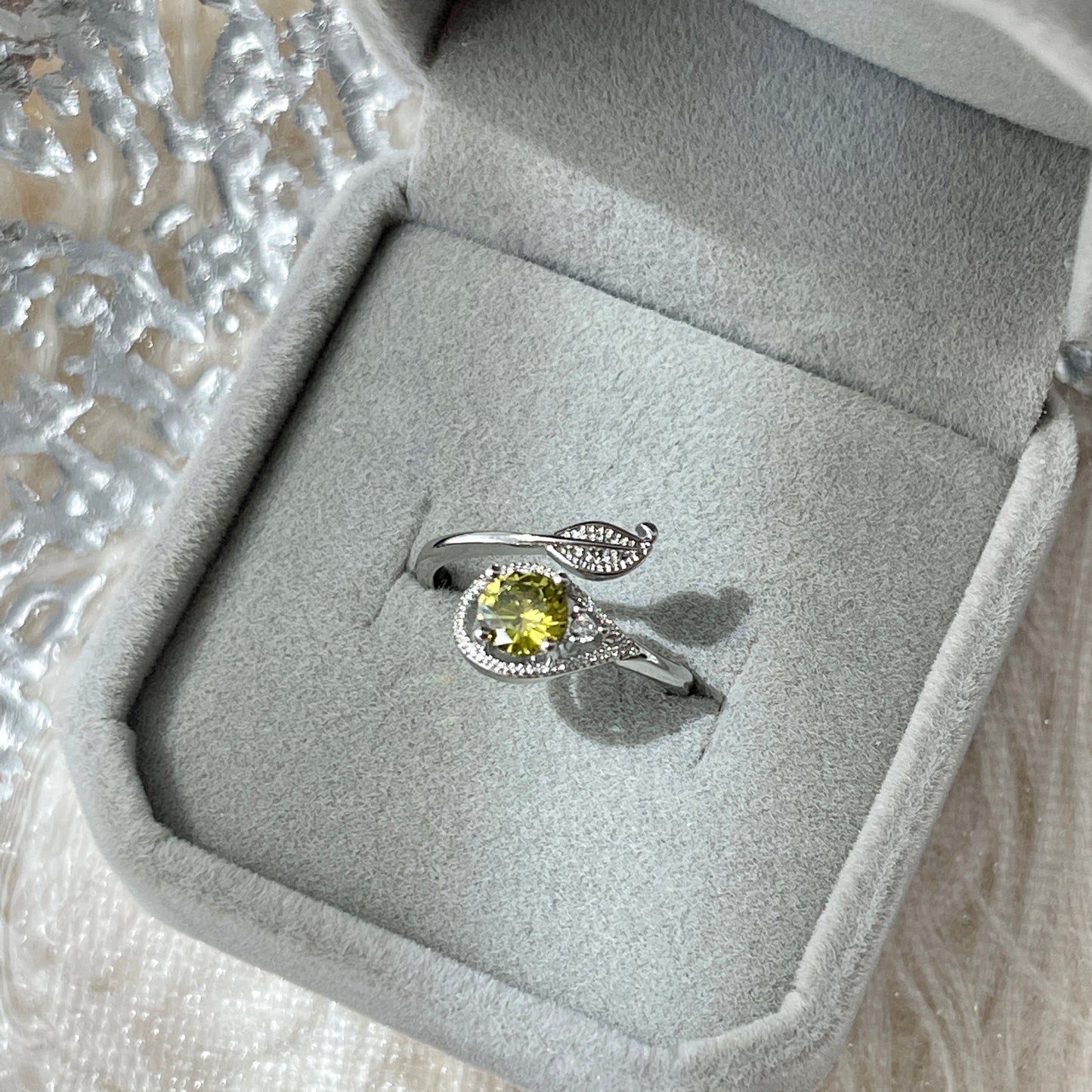 Olive green ring, Leaf vine ring, Lemon green ring, Uniuqe promise ring, Olive crystal ring, Round solitaire ring,Birthday Anniversary Gift
