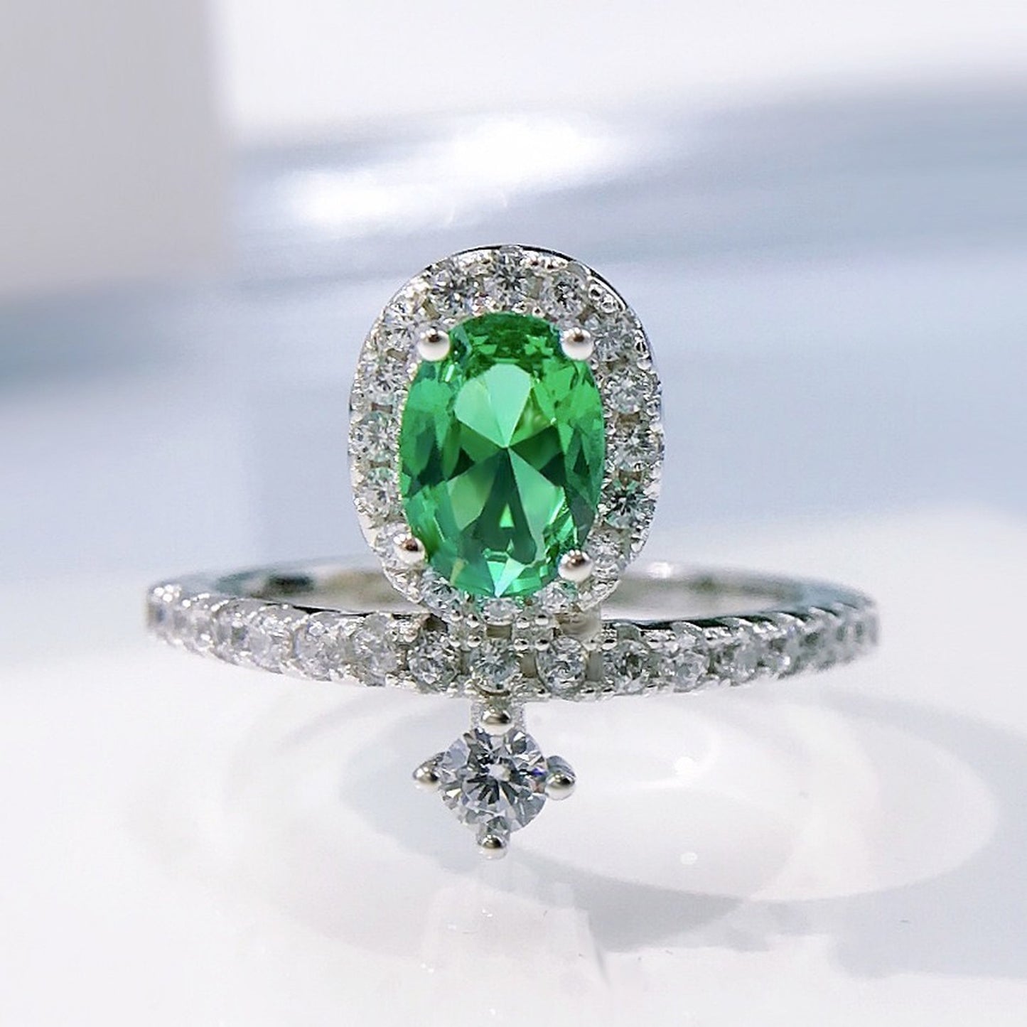 Vintage Emerald Engagement Wedding Ring, Oval Cut 1 Carat Emerald Ring, Green Emerald Ring, Emerald Diamond Bridal Ring, Anniversary Gift