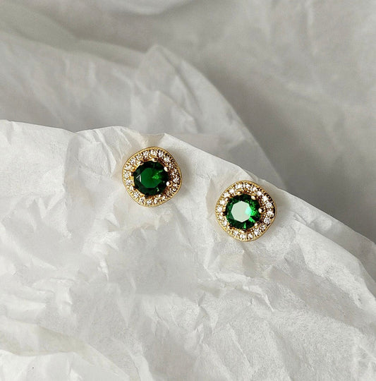 Minimalist Emerald Green Stud Earrings - Gold Lace Cushion Emerald Ear Stud Jackets