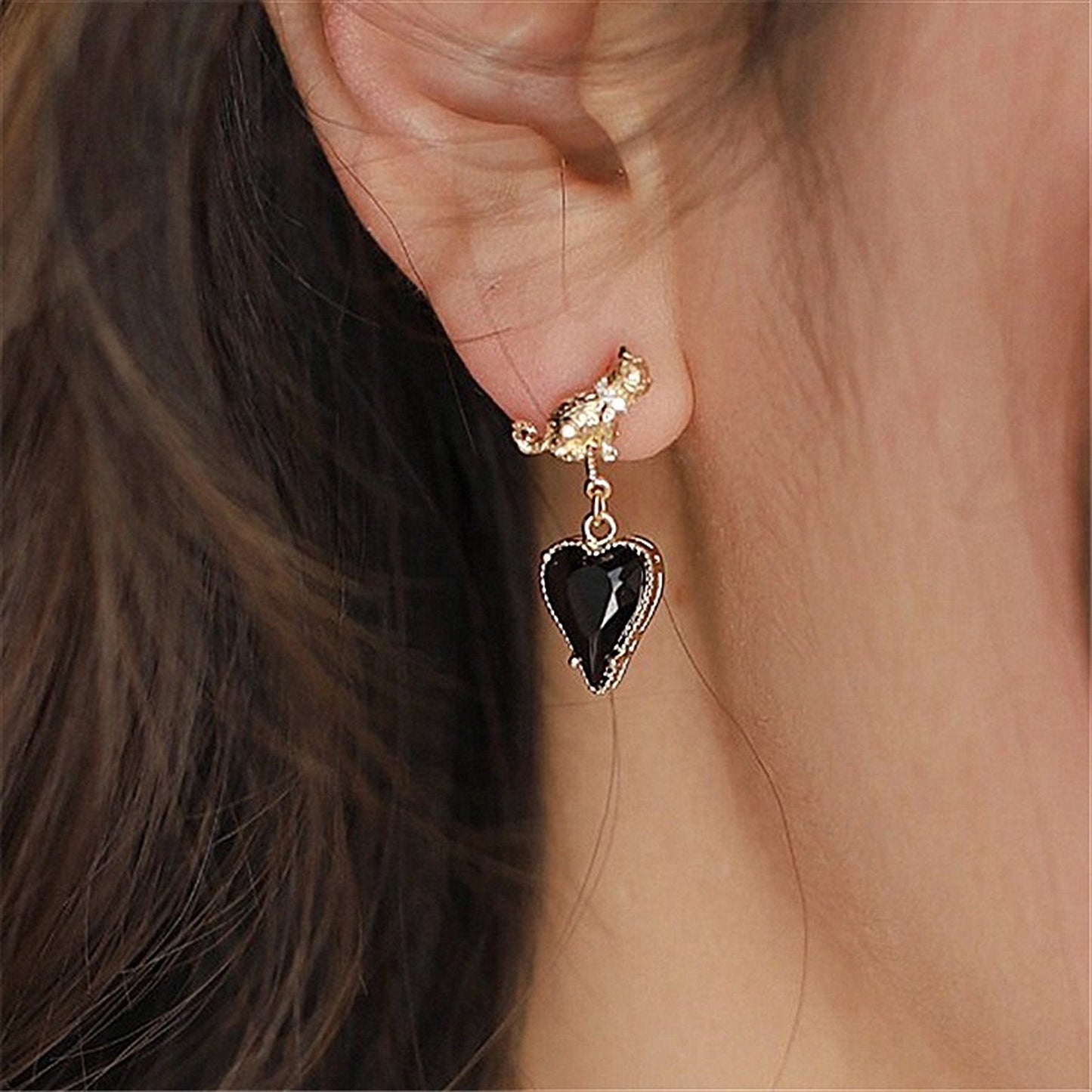 Black Cat Earrings, Gothic Earrings, Kitten Earrings, Black Stone Earrings, Dark Lolita Earrings, Heart Drop Earrings, Unique Earrings, Gift